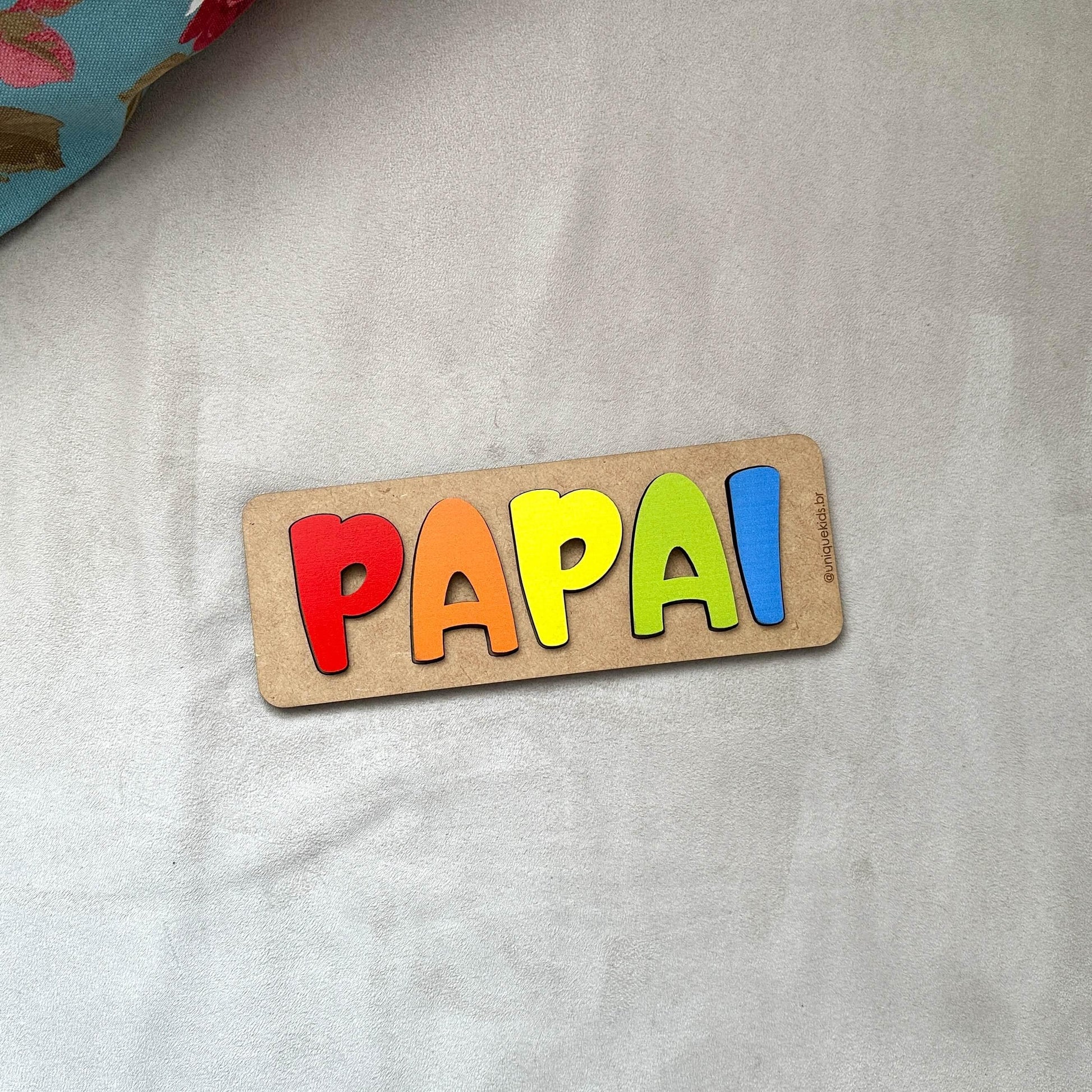 Quebra-cabeça Papai + Mamãe - UniqueKids: Quebra-cabeça Pedagógico Personalizado